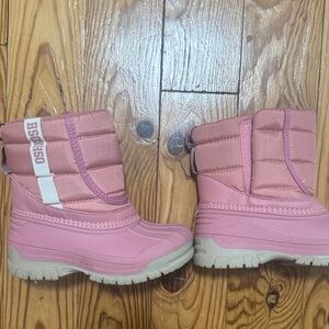OshKosh B'gosh Pink Winter Boots